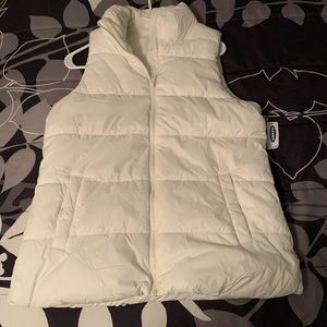 Women’s Old Navy Puffer Vest